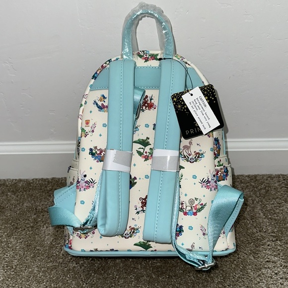 disney princess mini backpacks This backpack brings a sparkle of Disney magic to all her adventuresfrom sleepovers to playtime and more. Mini backpacks de Princesas Disney